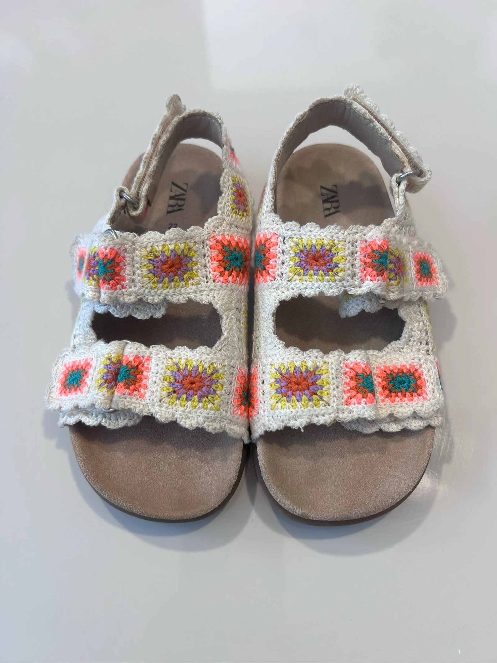 Sandales / Nu-pieds en crochet fleurs Zara Kids - Taille 27